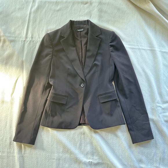 Tahari Blazer/Jacket, SIze 2, Eggplant (Purple) - Picture 14 of 15